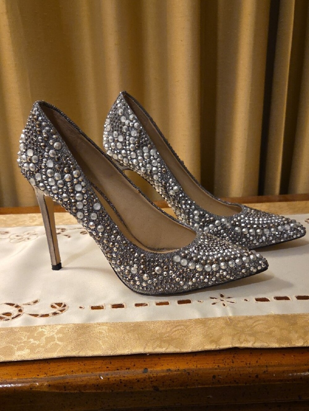 GIANNI BINI- Embellished Silver Crystal Pointed-Toe Pumps W/ Black Heel